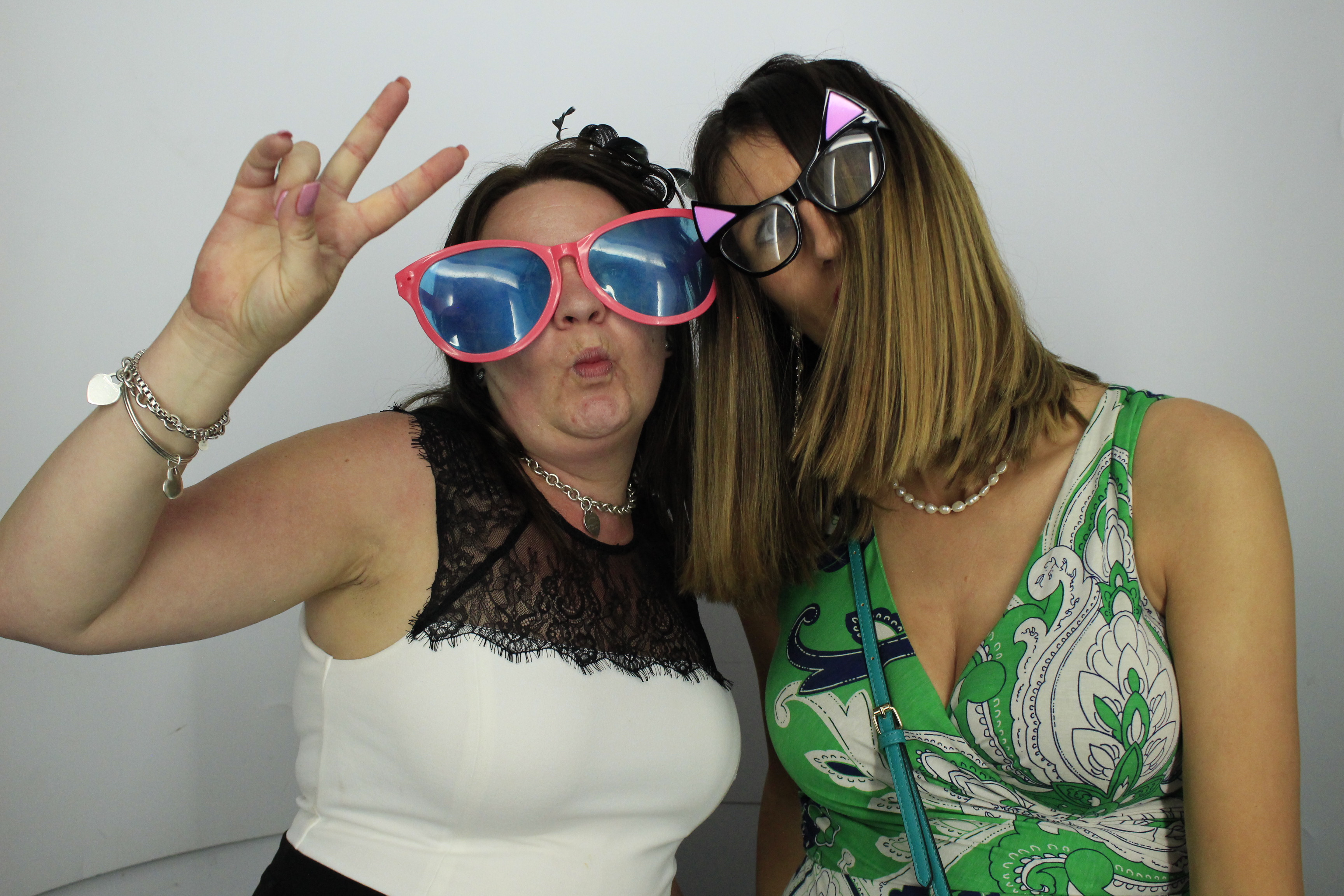 Lucy & Tim's Wedding | View more photos from the event at gallery.myphotoboothexperience.co.uk/u/MyPhotoBoothExperienceLtd/Lucy-Tims-Wedding